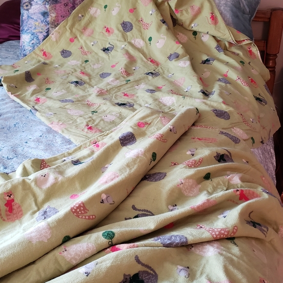 company store Bedding Company Store Flannel Cat Sheets Poshmark